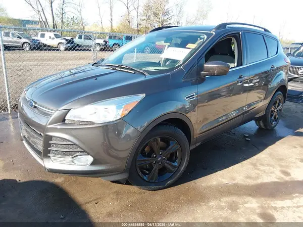1FMCU0GX3GUB70131 2016 FORD ESCAPE - Image 2
