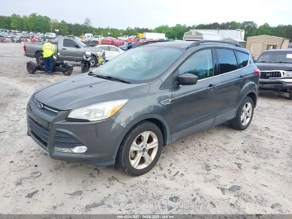 1FMCU0GX3GUC05279 2016 FORD ESCAPE - Image 2