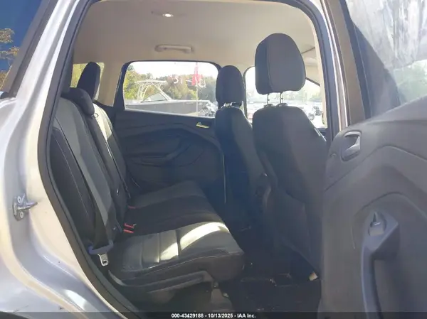 1FMCU0GX4GUA28712 2016 FORD ESCAPE - Image 8