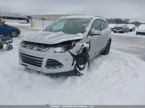 1FMCU0GX4GUA70538 2016 FORD ESCAPE - Image 2