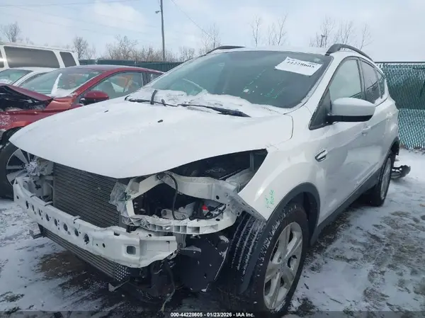 1FMCU0GX4GUA95181 2016 FORD ESCAPE - Image 2