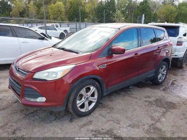 1FMCU0GX4GUA97318 2016 FORD ESCAPE - Image 2