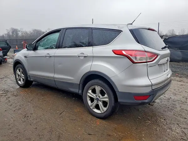 1FMCU0GX4GUB04204 2016 FORD ESCAPE - Image 2