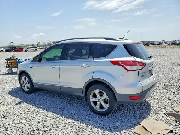 1FMCU0GX4GUB31175 2016 FORD ESCAPE - Image 2