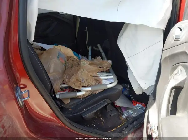 1FMCU0GX4GUB47280 2016 FORD ESCAPE - Image 8
