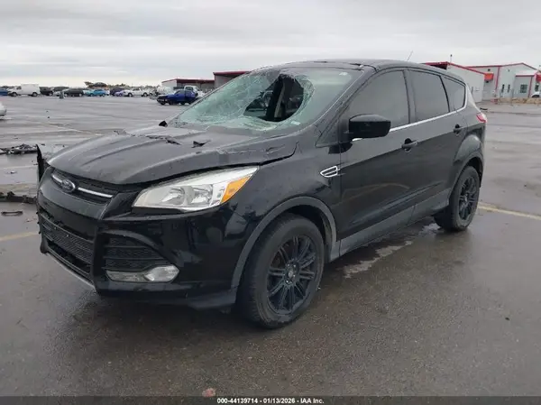 1FMCU0GX4GUB97029 2016 FORD ESCAPE - Image 2