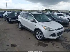 1FMCU0GX4GUC41451 2016 FORD ESCAPE