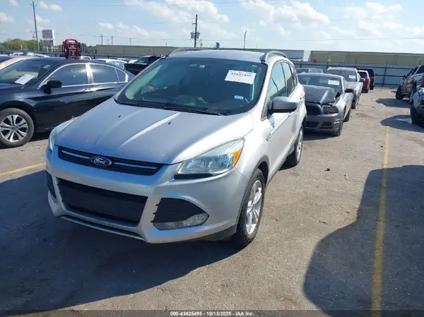 1FMCU0GX4GUC41918 2016 FORD ESCAPE - Image 2
