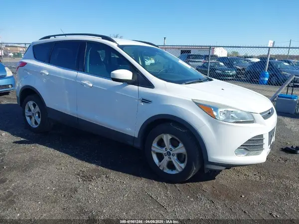 1FMCU0GX4GUC92156 2016 FORD ESCAPE - Image 1