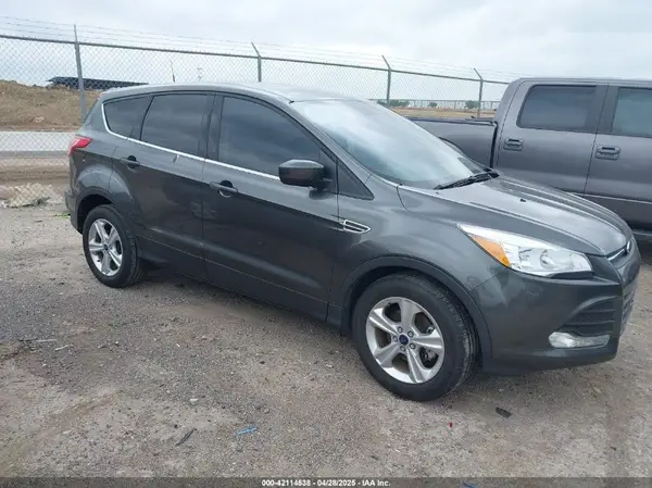 1FMCU0GX5GUA09795 2016 FORD ESCAPE - Image 1