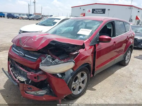 1FMCU0GX5GUA10008 2016 FORD ESCAPE - Image 2