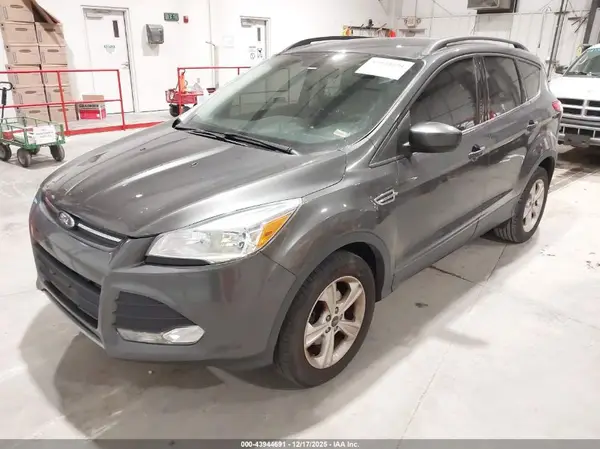 1FMCU0GX5GUA63887 2016 FORD ESCAPE - Image 2