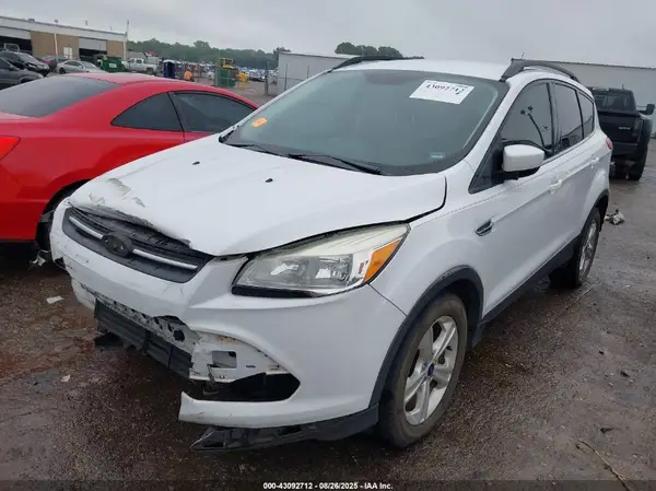 1FMCU0GX5GUA97358 2016 FORD ESCAPE - Image 2