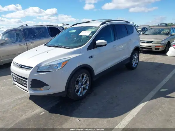 1FMCU0GX5GUB06351 2016 FORD ESCAPE - Image 2