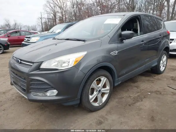 1FMCU0GX5GUB29449 2016 FORD ESCAPE - Image 2