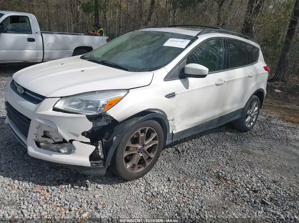 1FMCU0GX5GUB29936 2016 FORD ESCAPE - Image 2