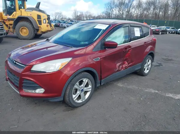 1FMCU0GX5GUB31783 2016 FORD ESCAPE - Image 2