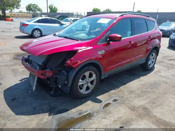 1FMCU0GX5GUB39043 2016 FORD ESCAPE - Image 2