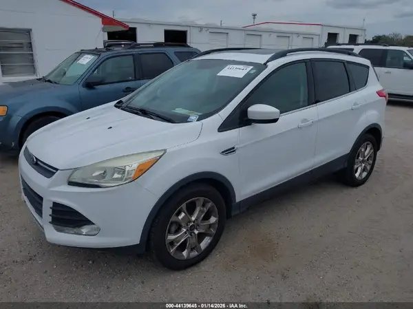 1FMCU0GX5GUB44176 2016 FORD ESCAPE - Image 2