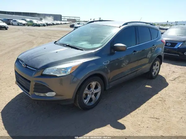 1FMCU0GX5GUB96262 2016 FORD ESCAPE - Image 2