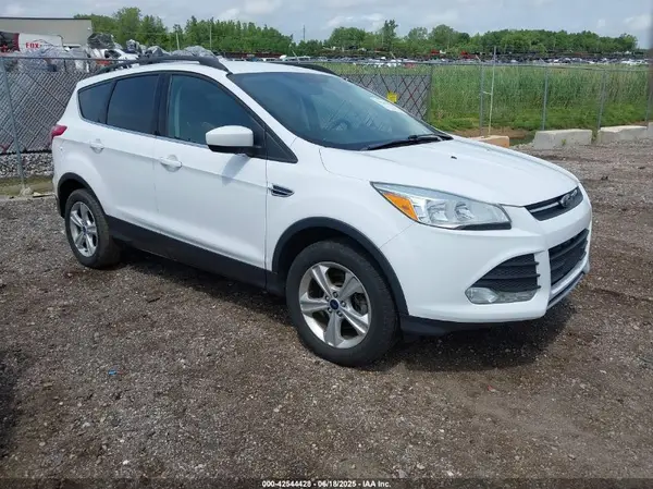 1FMCU0GX5GUC39756 2016 FORD ESCAPE - Image 1