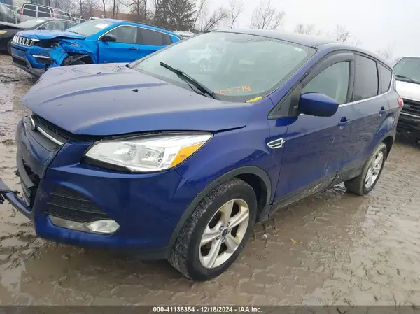 1FMCU0GX6GUA08719 2016 FORD ESCAPE - Image 2