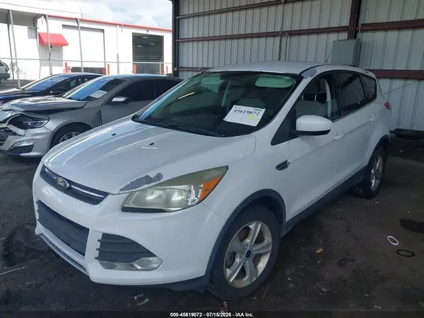 1FMCU0GX6GUA17985 2016 FORD ESCAPE - Image 2