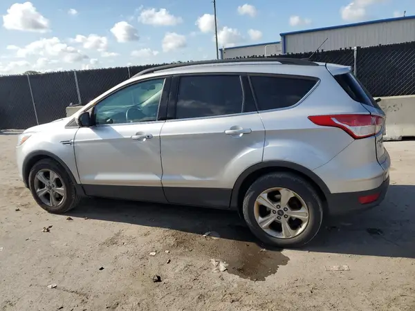 1FMCU0GX6GUA37959 2016 FORD ESCAPE - Image 2