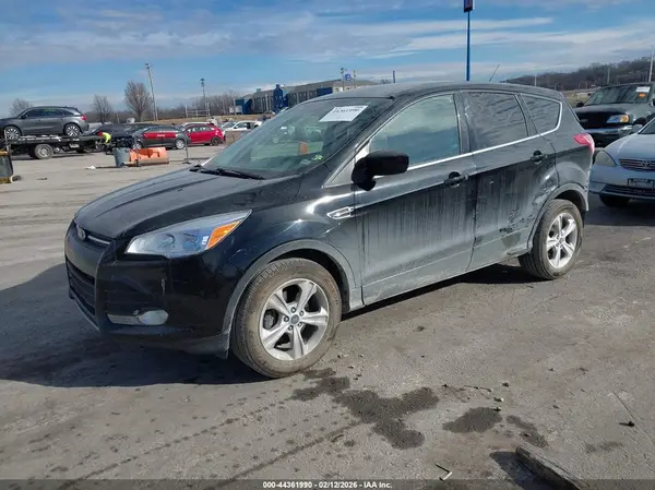 1FMCU0GX6GUA75675 2016 FORD ESCAPE - Image 2