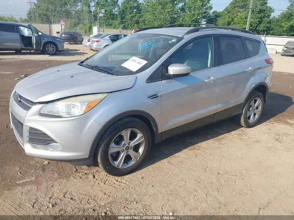 1FMCU0GX6GUB05161 2016 FORD ESCAPE - Image 2