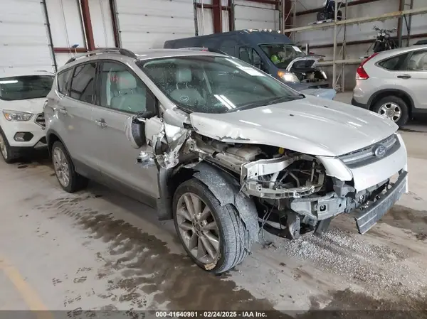 1FMCU0GX6GUB91605 2016 FORD ESCAPE - Image 1