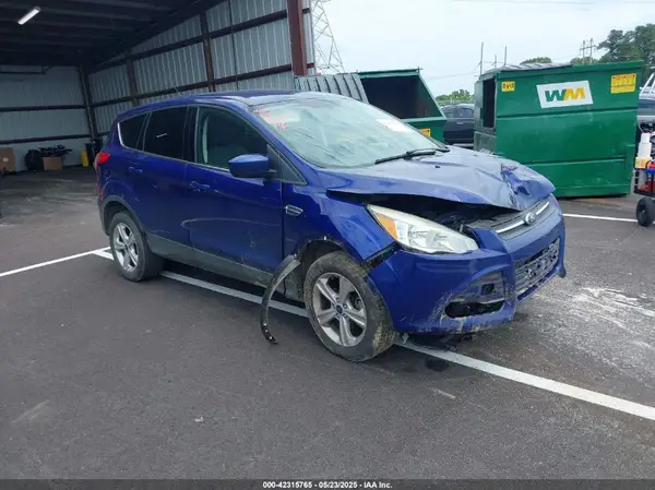 1FMCU0GX6GUC90182 2016 FORD ESCAPE - Image 1