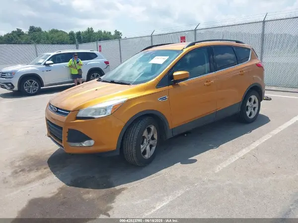 1FMCU0GX7GUA74809 2016 FORD ESCAPE - Image 2