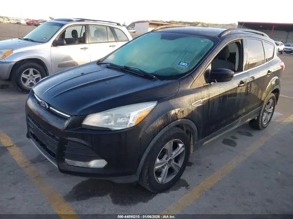 1FMCU0GX7GUB72268 2016 FORD ESCAPE - Image 2