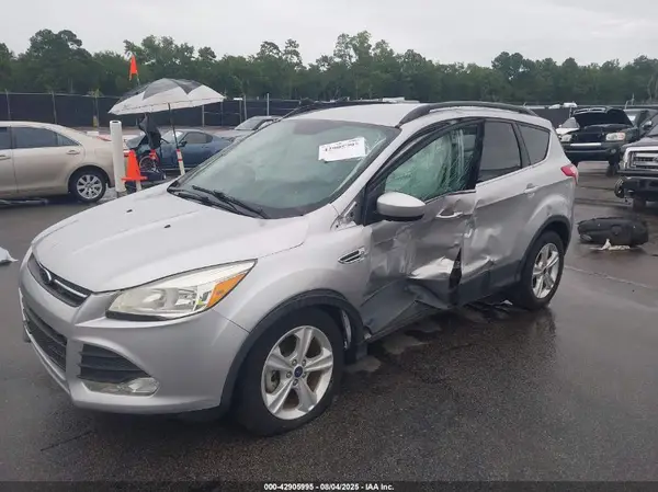1FMCU0GX7GUB88616 2016 FORD ESCAPE - Image 2