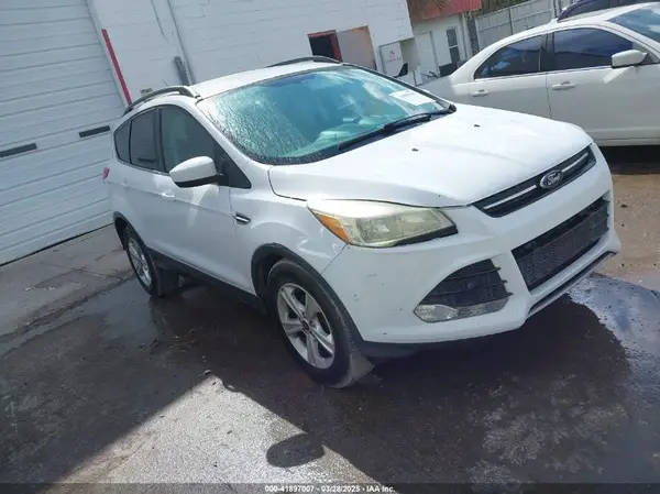 1FMCU0GX7GUB89541 2016 FORD ESCAPE - Image 1