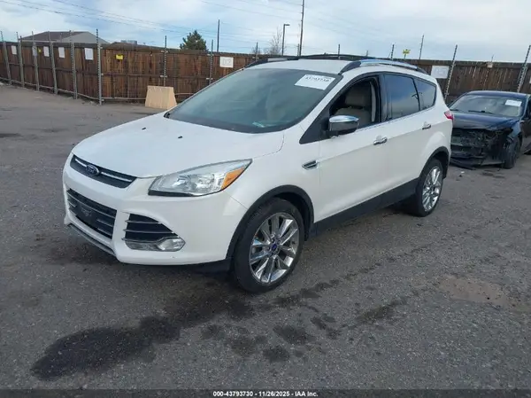 1FMCU0GX7GUC41766 2016 FORD ESCAPE - Image 2