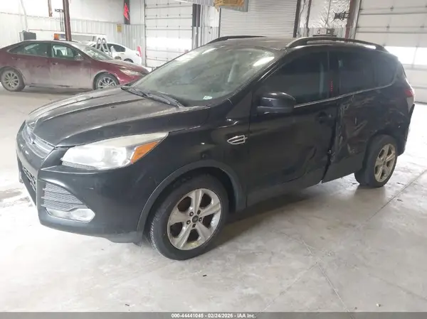 1FMCU0GX7GUC56901 2016 FORD ESCAPE - Image 2