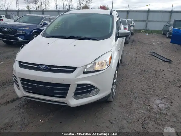 1FMCU0GX7GUC63525 2016 FORD ESCAPE - Image 2