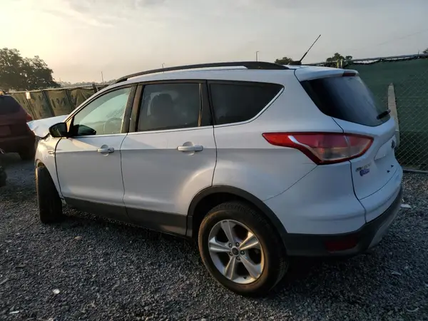 1FMCU0GX7GUC67607 2016 FORD ESCAPE - Image 2