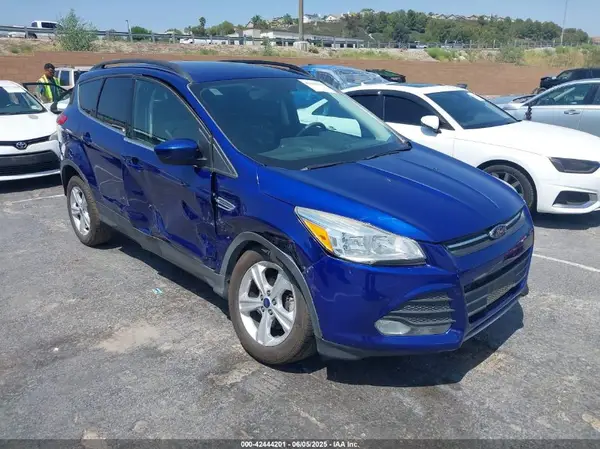 1FMCU0GX7GUC80180 2016 FORD ESCAPE - Image 1