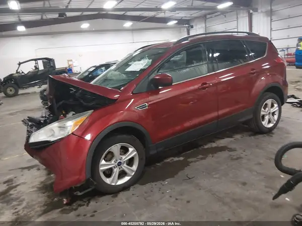 1FMCU0GX8GUA28552 2016 FORD ESCAPE - Image 2