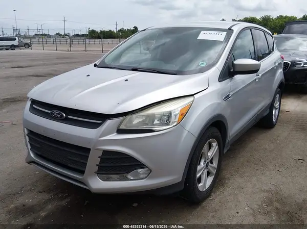 1FMCU0GX8GUA43861 2016 FORD ESCAPE - Image 2