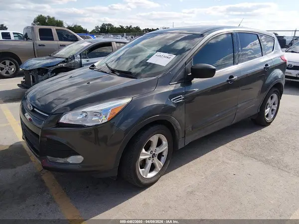 1FMCU0GX8GUA44587 2016 FORD ESCAPE - Image 2