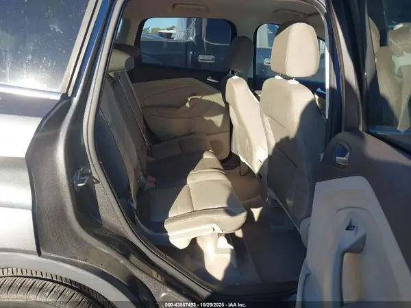 1FMCU0GX8GUA52771 2016 FORD ESCAPE - Image 8