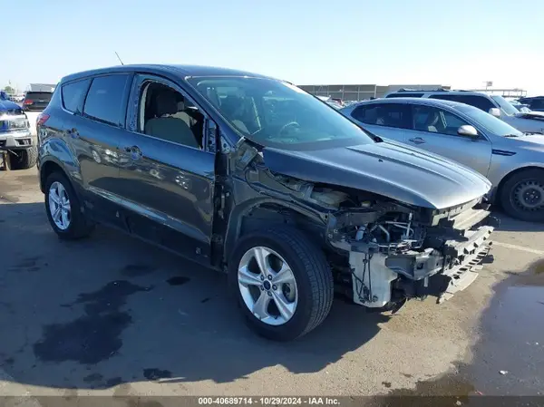 1FMCU0GX8GUA68131 2016 FORD ESCAPE - Image 1