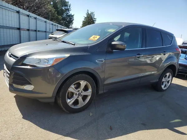 1FMCU0GX8GUA94261 2016 FORD ESCAPE - Image 1