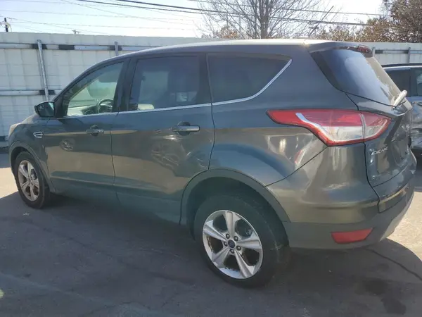 1FMCU0GX8GUA94261 2016 FORD ESCAPE - Image 2