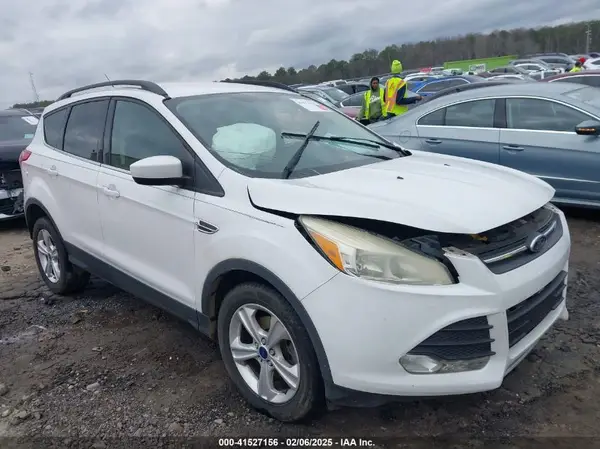 1FMCU0GX8GUB05808 2016 FORD ESCAPE - Image 1