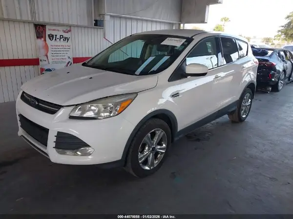 1FMCU0GX8GUB40672 2016 FORD ESCAPE - Image 2